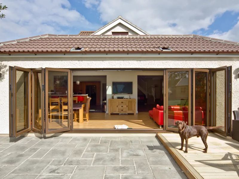 Bifold Highbury