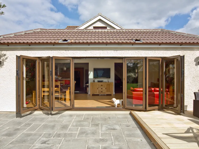 Bifold Highbury