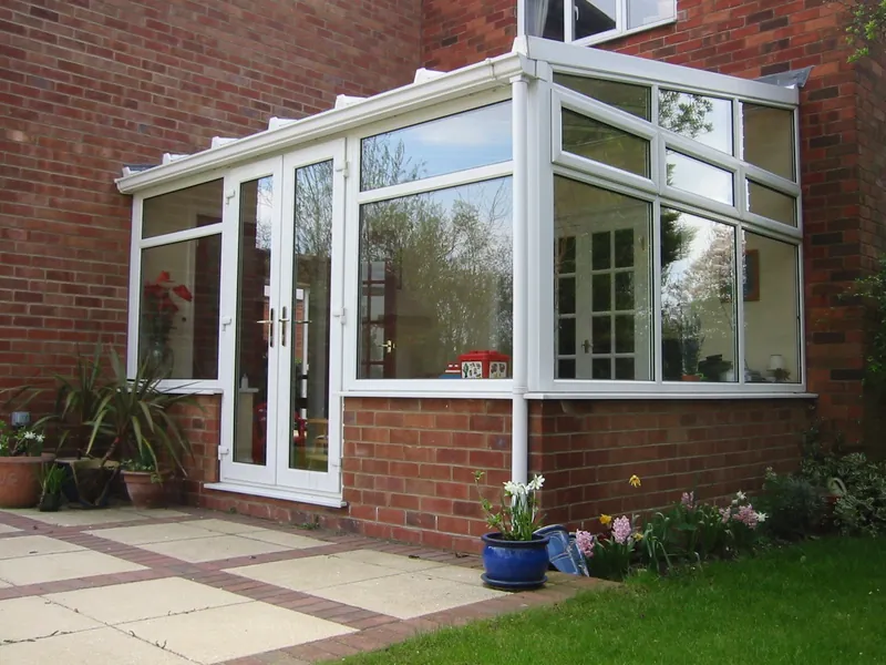 Bay Windows Highbury