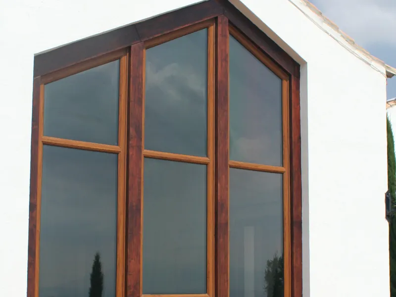 Bay Windows Highbury