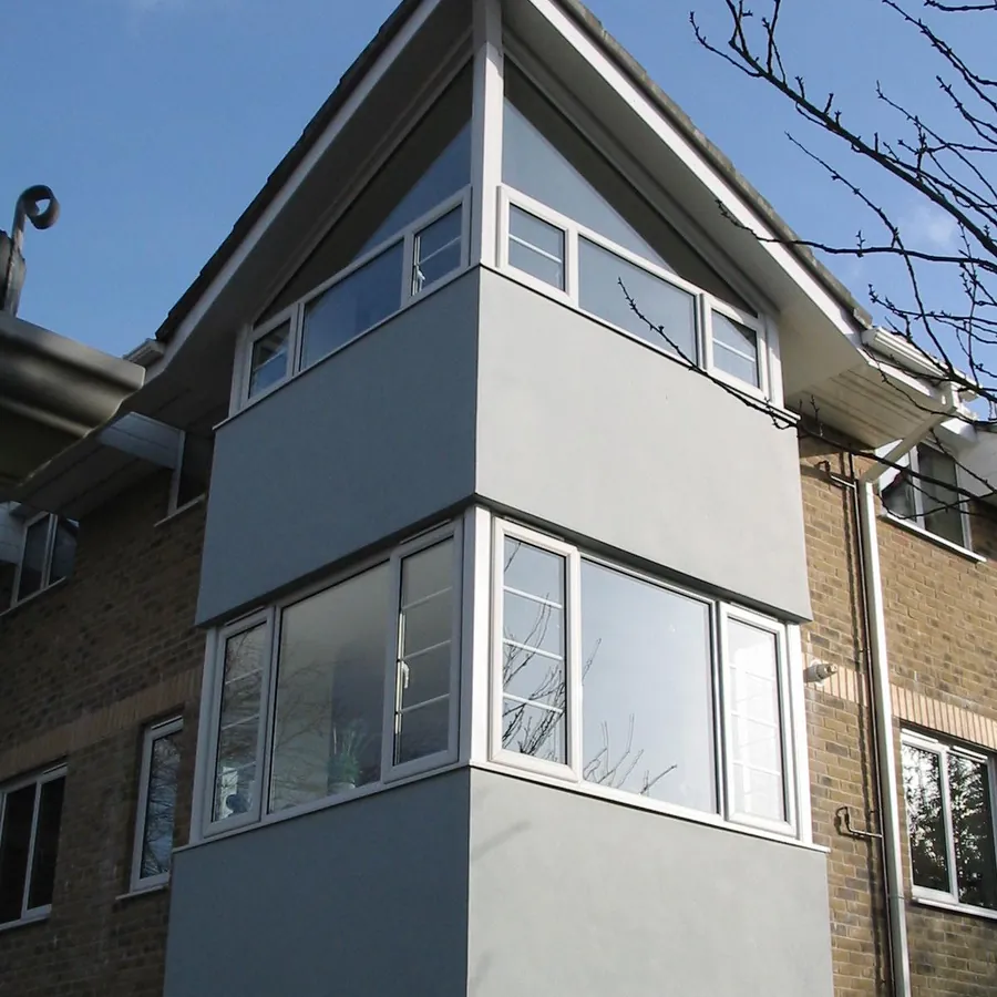 Bay Windows Highbury