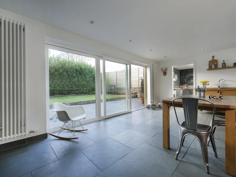 Sliding Windows Highbury
